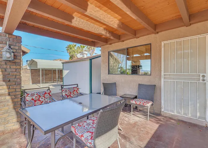 Quiet W/ Spacious Yard In Havasu Lake Havasu City