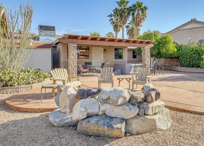 Quiet W/ Spacious Yard In Havasu *